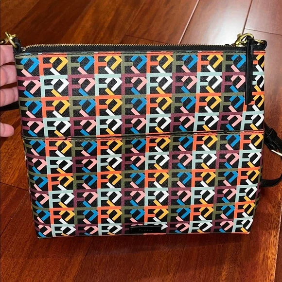 Fossil Women's Fiona Crossbody NWOT - Picture 10 of 11